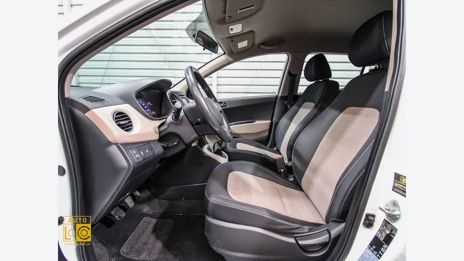 HYUNDAI i10 -