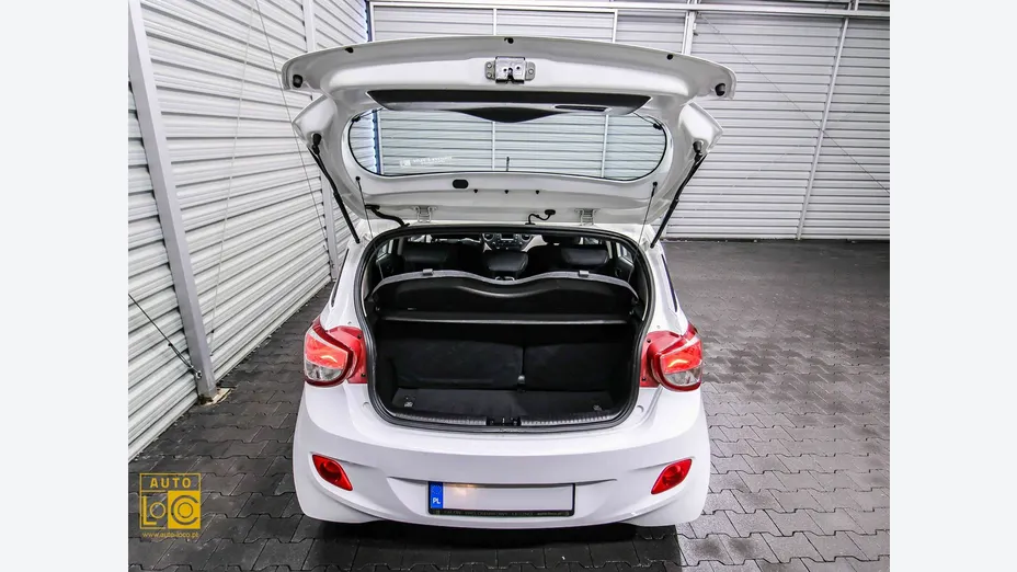 HYUNDAI i10 -