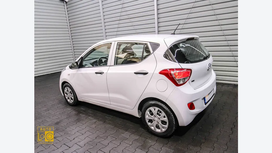 HYUNDAI i10 -