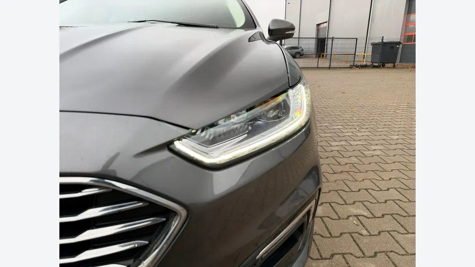 FORD Mondeo -