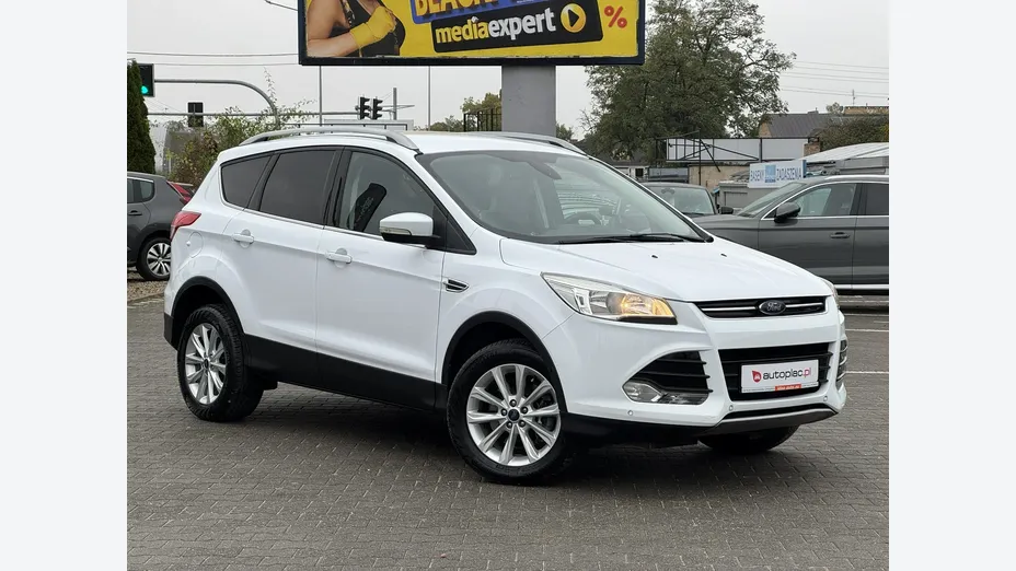 FORD Kuga -