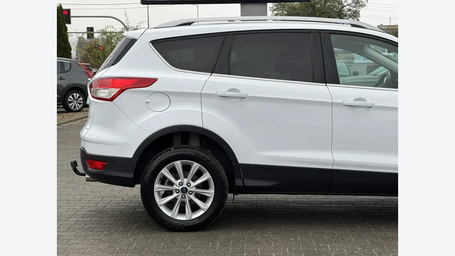 FORD Kuga -