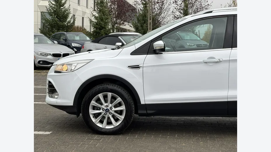 FORD Kuga -