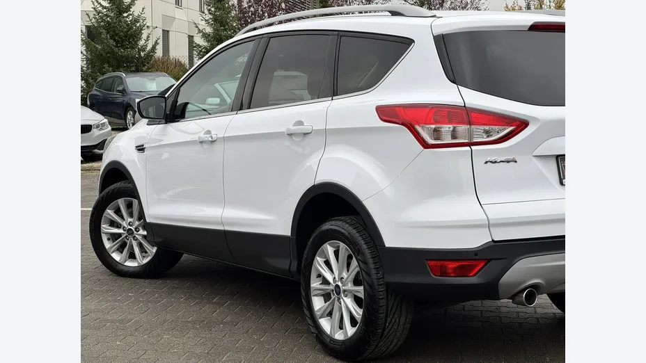 FORD Kuga -