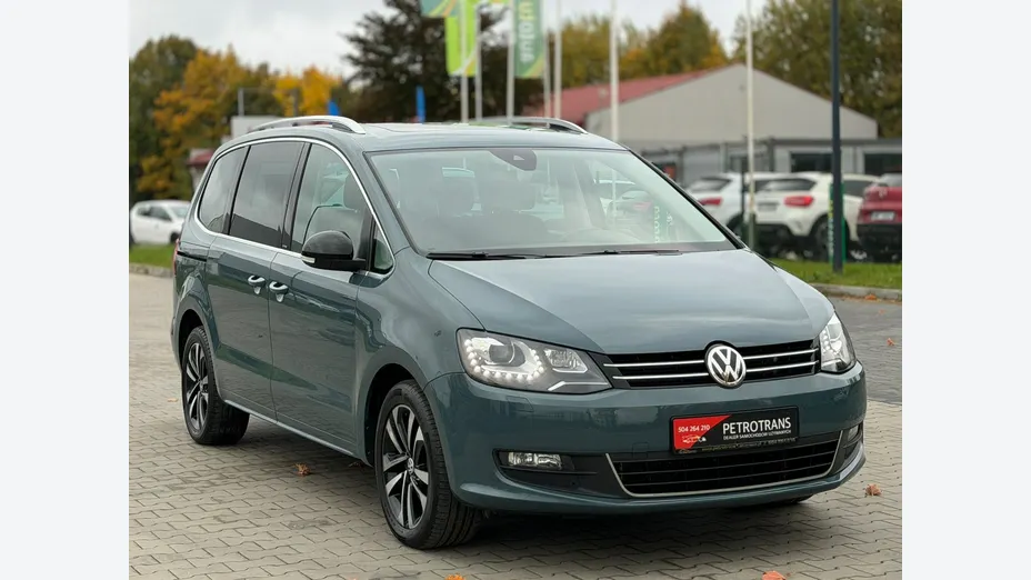 VOLKSWAGEN Sharan -