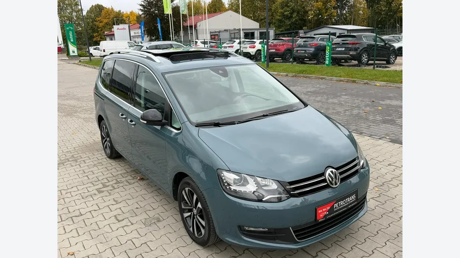 VOLKSWAGEN Sharan -