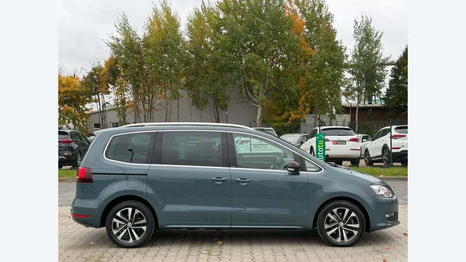 VOLKSWAGEN Sharan -