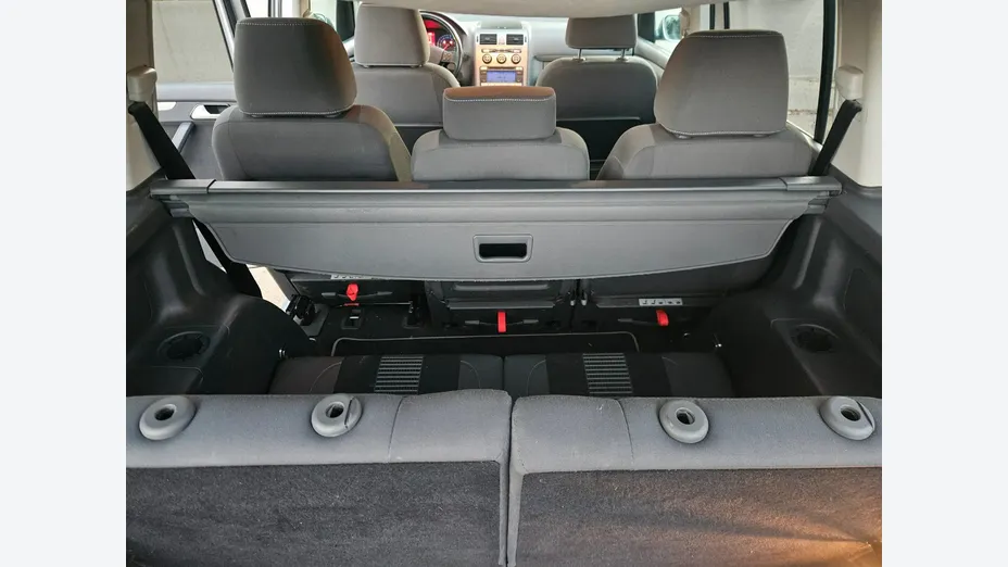 VOLKSWAGEN Touran -