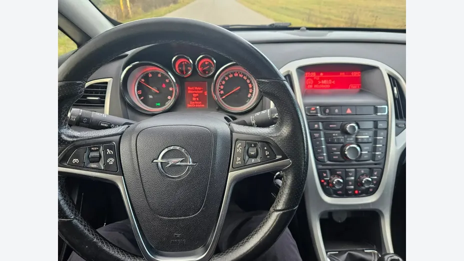 OPEL Astra -