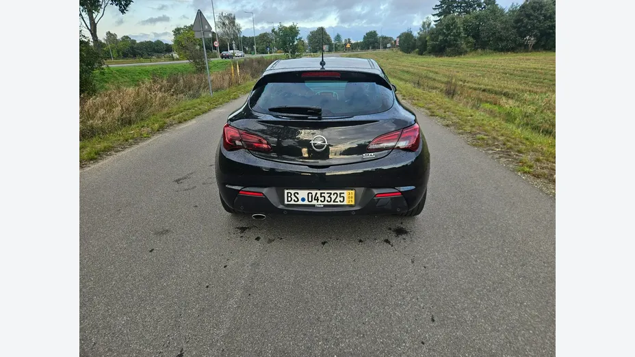 OPEL Astra -