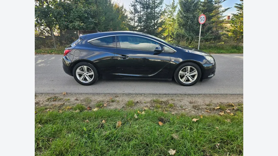 OPEL Astra -