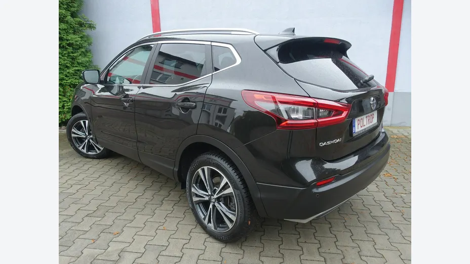 NISSAN Qashqai -