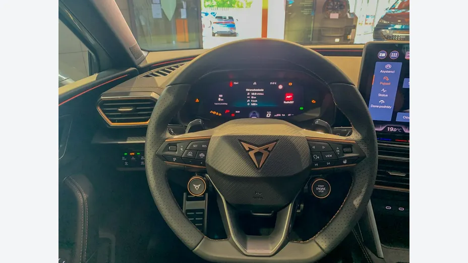 CUPRA Leon -