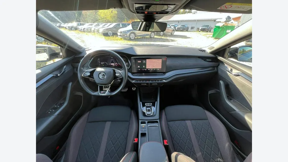 SKODA Octavia -