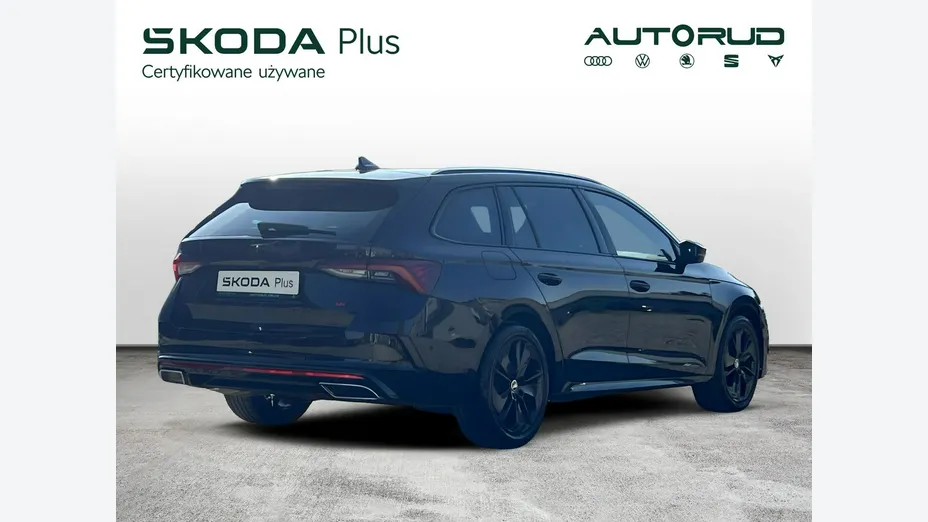 SKODA Octavia -