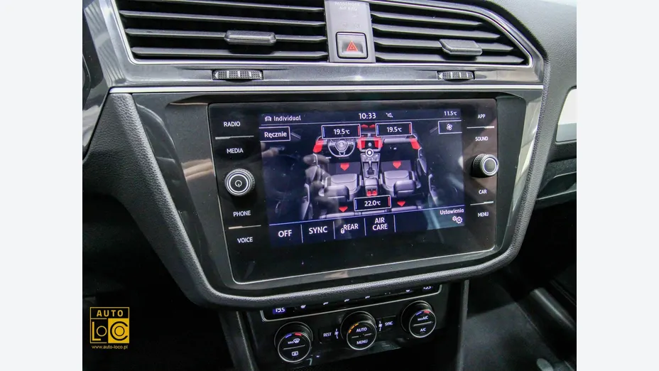 VOLKSWAGEN Tiguan -