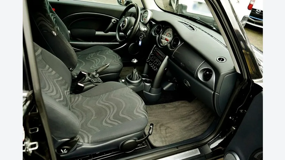 MINI One -