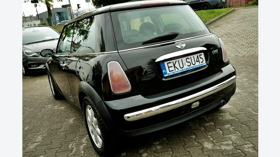 MINI One -