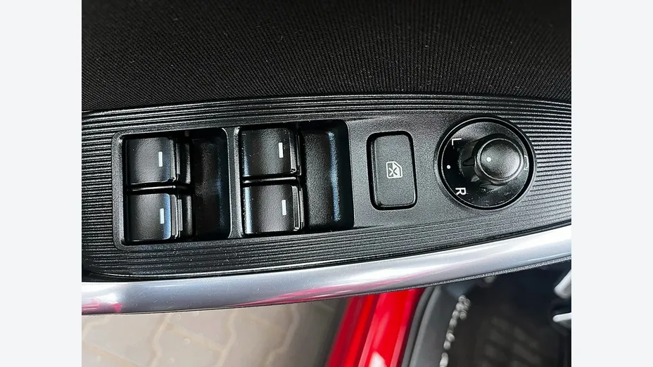 MAZDA CX-5 -
