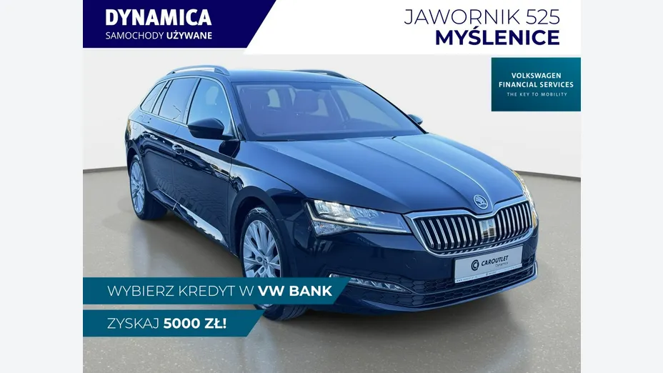 SKODA Superb -