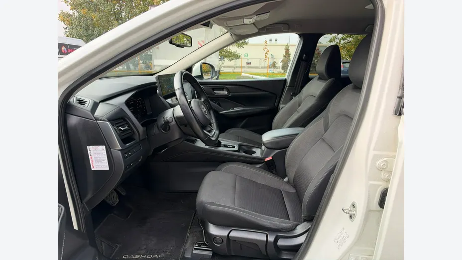 NISSAN Qashqai -