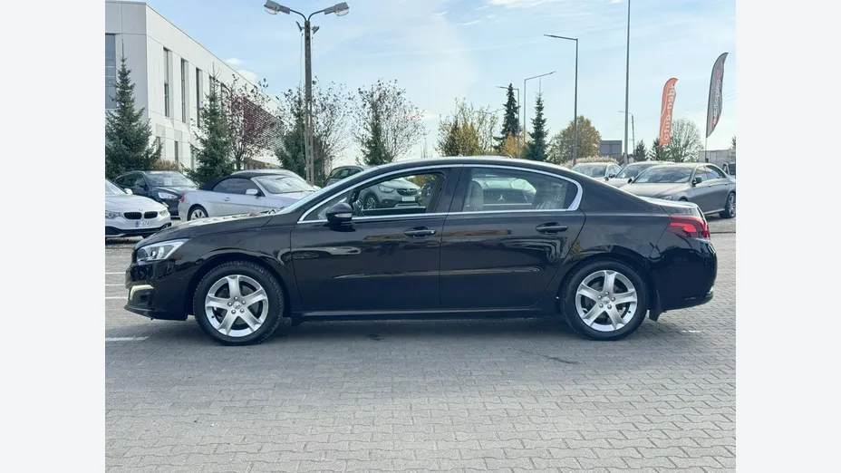 PEUGEOT 508 -