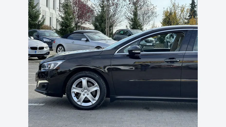 PEUGEOT 508 -