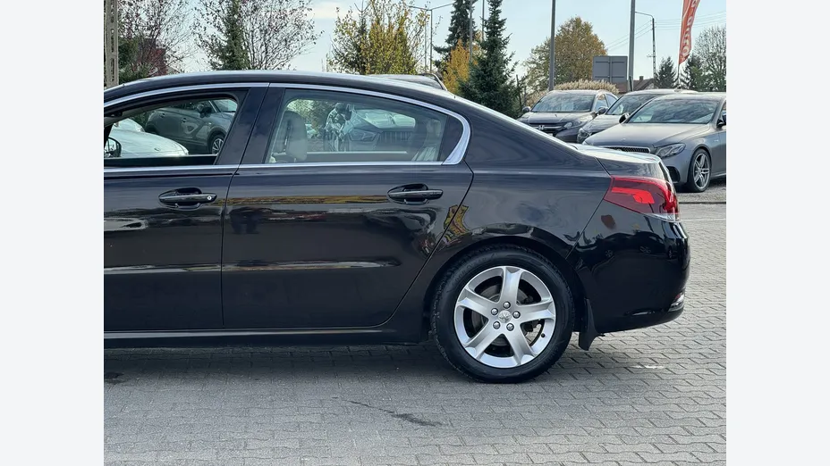 PEUGEOT 508 -