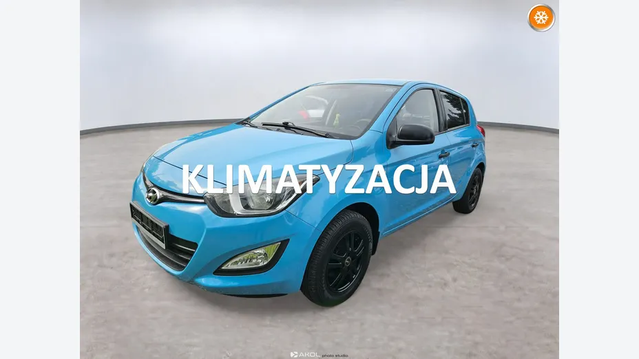 HYUNDAI i20 -