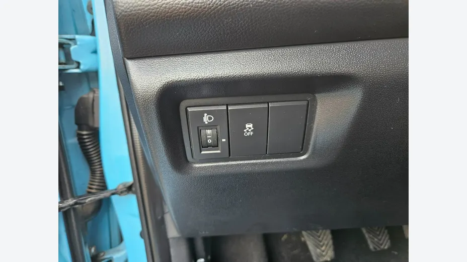 HYUNDAI i20 -