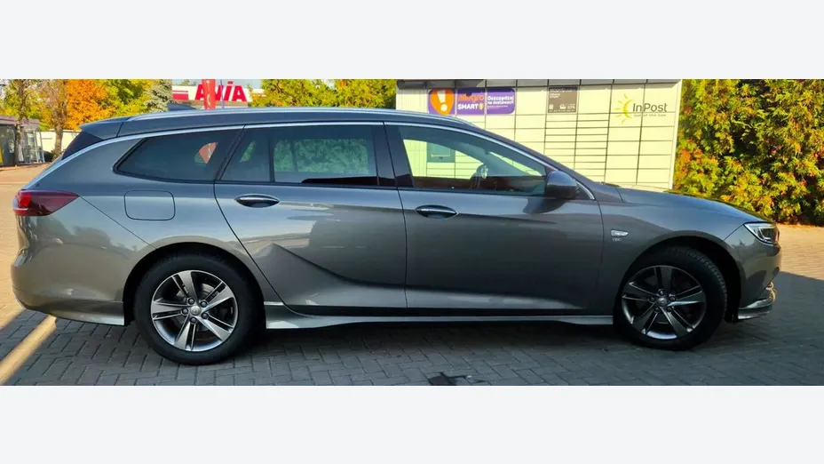 OPEL Insignia -