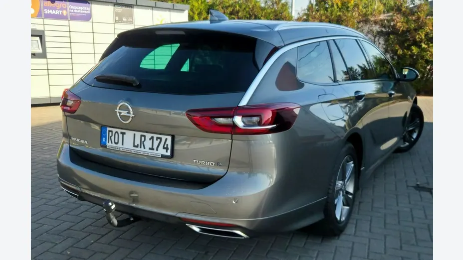 OPEL Insignia -