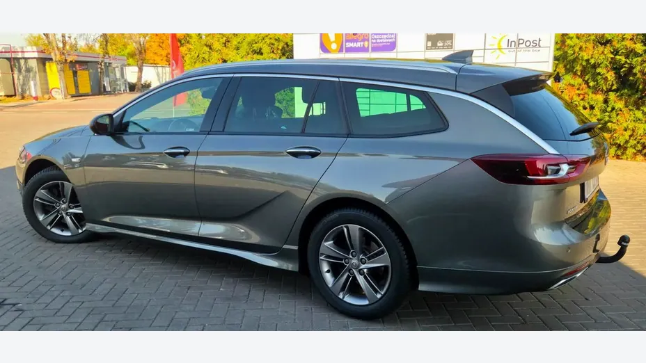 OPEL Insignia -