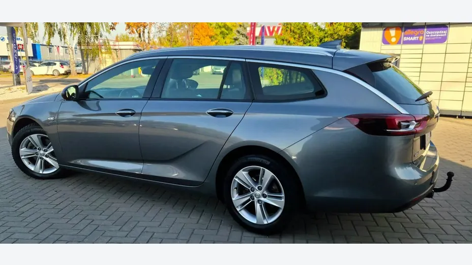 OPEL Insignia -