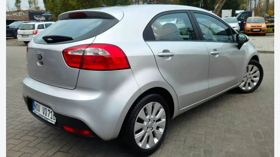 KIA Rio -