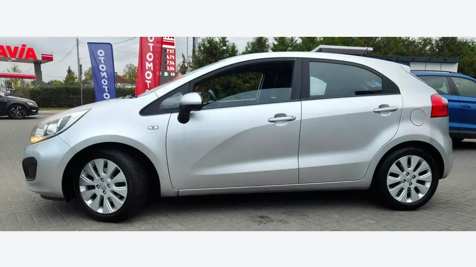 KIA Rio -