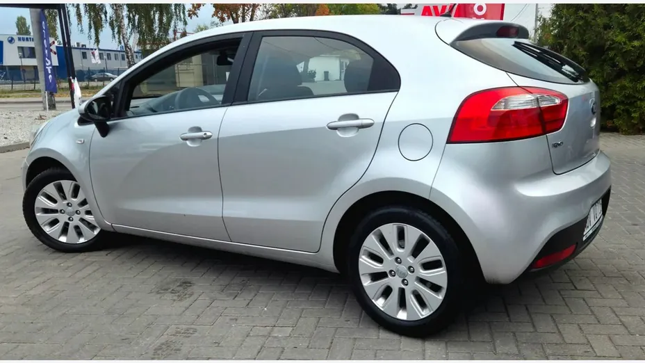 KIA Rio -
