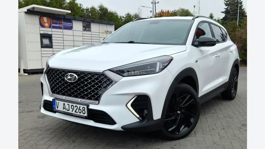 HYUNDAI Tucson -