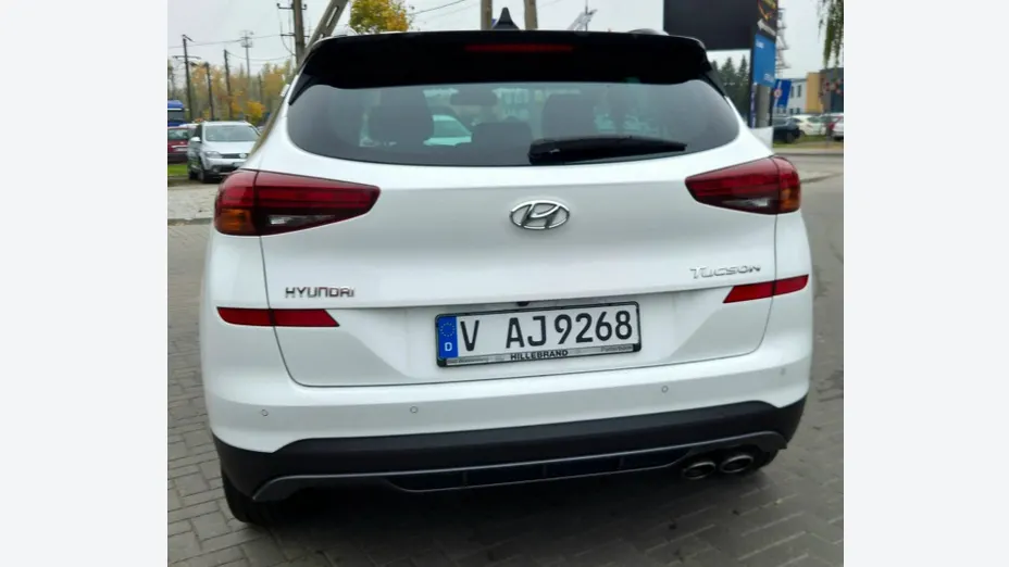 HYUNDAI Tucson -