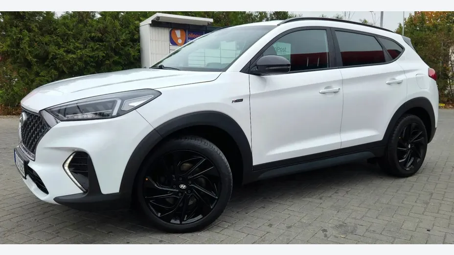 HYUNDAI Tucson -