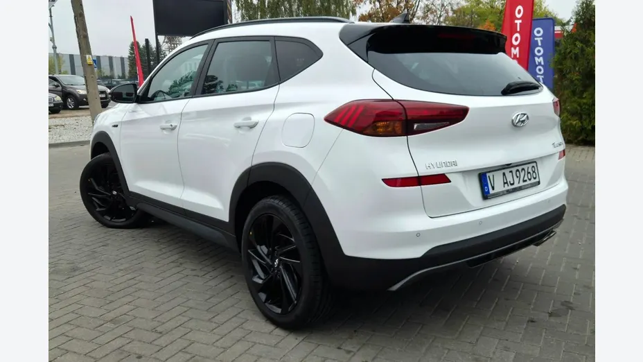 HYUNDAI Tucson -