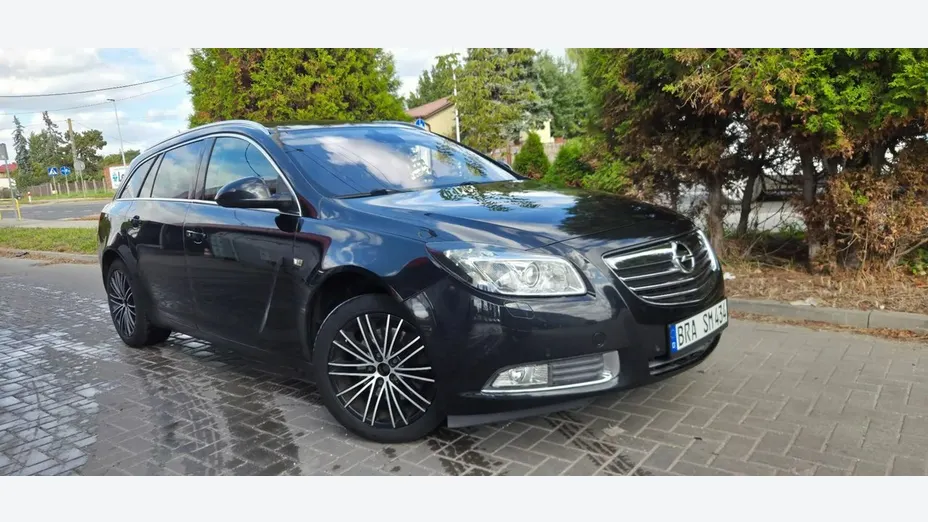OPEL Insignia -