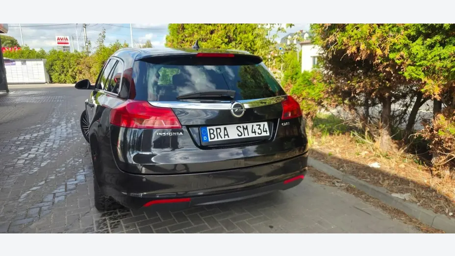 OPEL Insignia -
