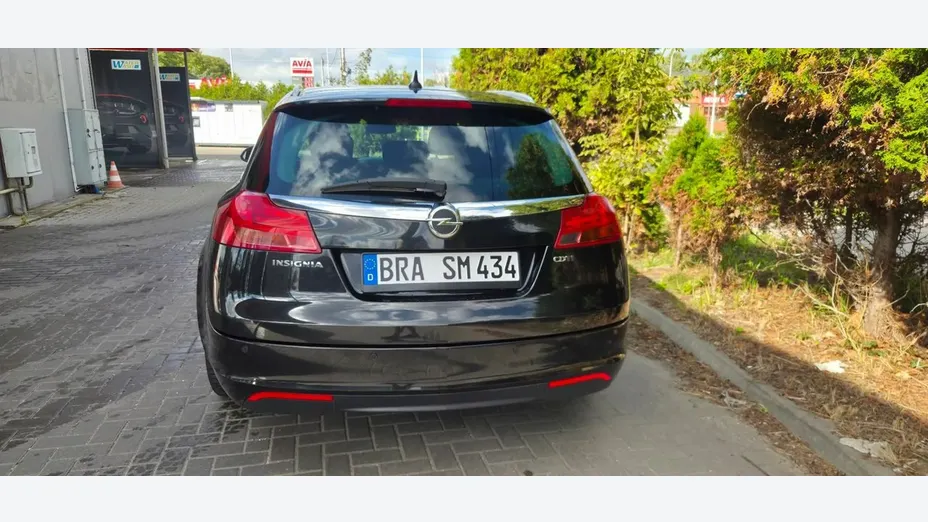 OPEL Insignia -