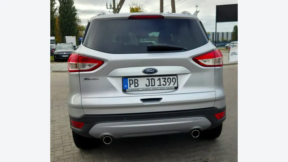 FORD Kuga -