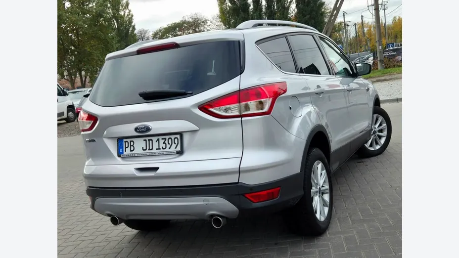 FORD Kuga -