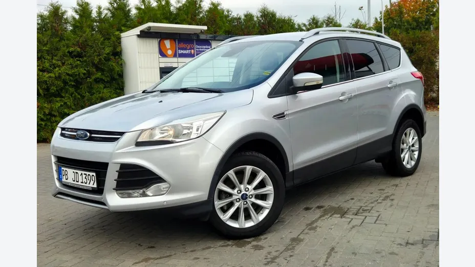 FORD Kuga -