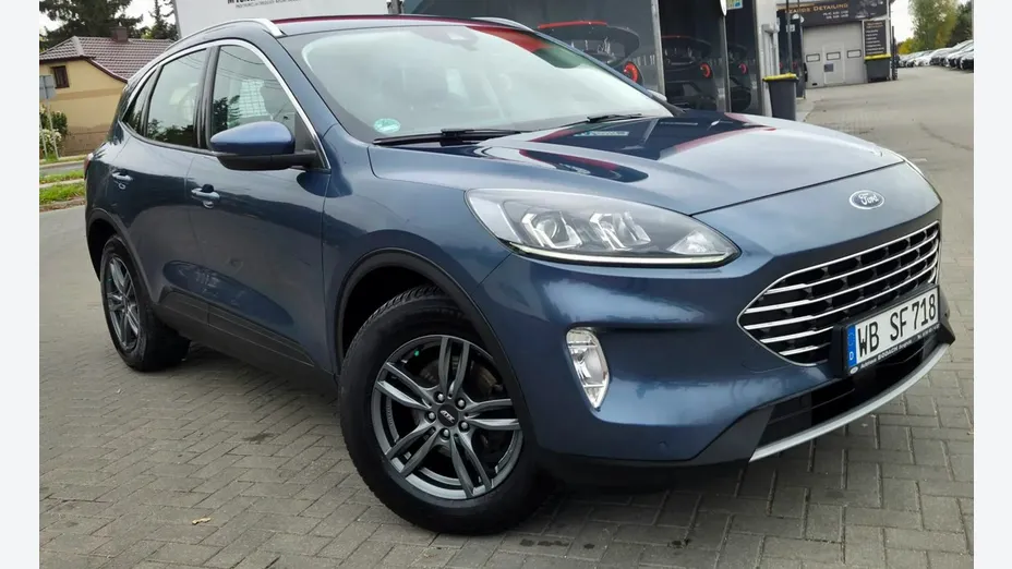 FORD Kuga -