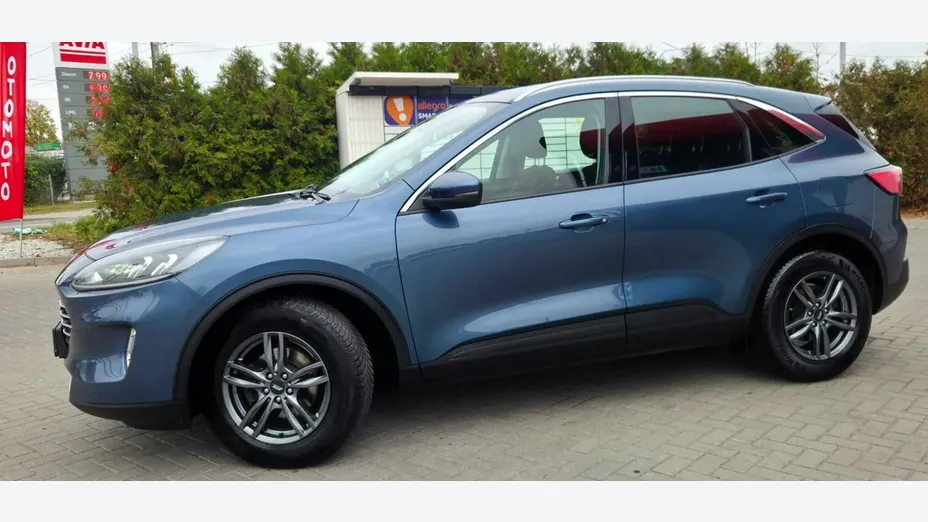FORD Kuga -