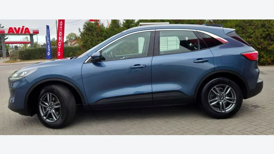 FORD Kuga -